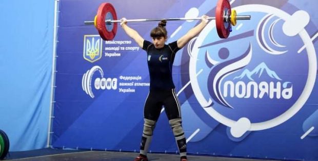 Коломиянка Віталія Филипів стала чемпіонкою України з важкої атлетики серед юніорів.
