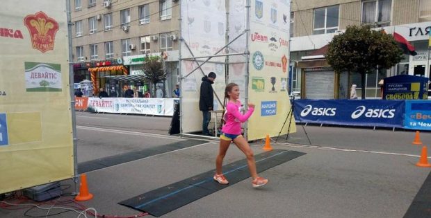Юна калуська гімназистка здобула «бронзу» міжнародних змагань зі спортивної ходьби
