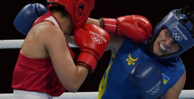 “Я – недоважка. На наступні Ігри спускатимуся”. Єдина українка покинула Олімпіаду-2020 з боксу
